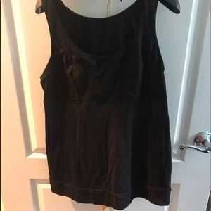 Black Lululemon tank top